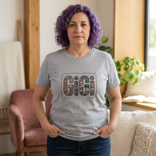 GIGI Floral Pattern Women's Cotton Tee – Cute Personalized Grandma Shirt, Mother's Day Gift